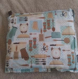NWOT Set of Baking/cooking design potholders